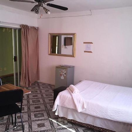 Good Living Bed And Breakfast Windhoek Luaran gambar